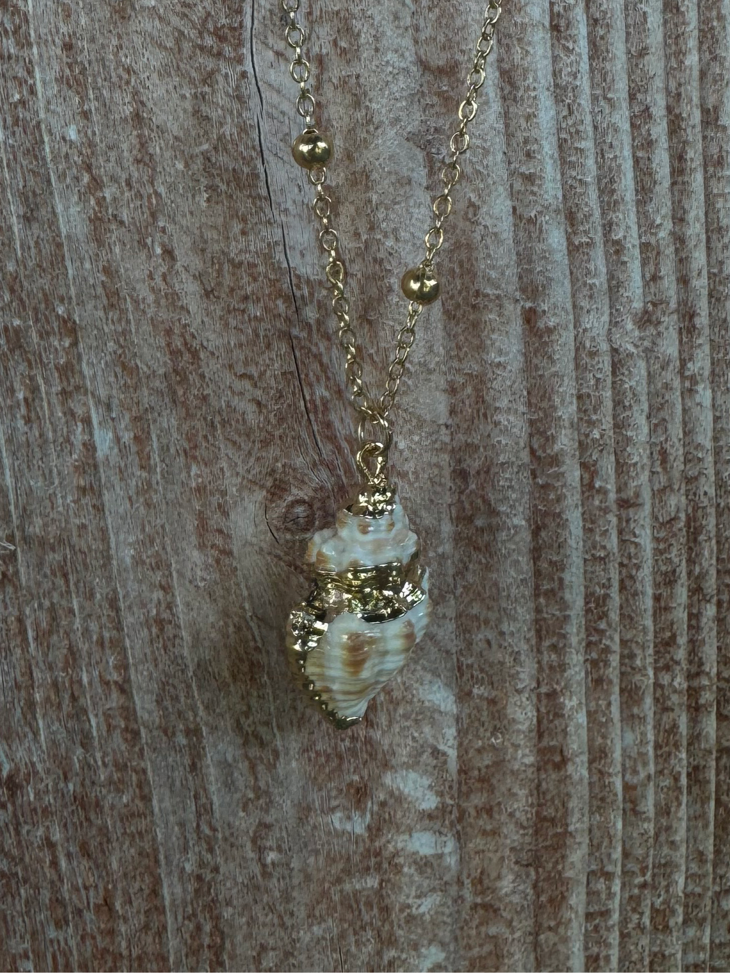 Gold Foil Mermaid Shell Necklace